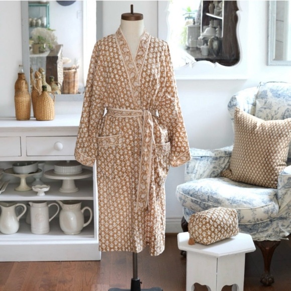 Pacific & Rose Other - Pacific & Rose Charlotte Robe NWOT